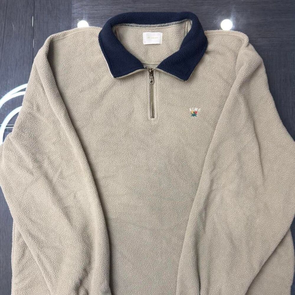 Aime-leon-dore Men's Cream and Tan Sweatshirt